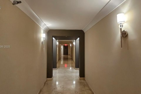 Condominio en venta en Aventura, Florida, 2 dormitorios, 109.72 m2 № 1887892 - foto 29