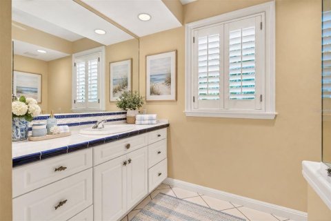 Villa ou maison à vendre à Boca Grande, Floride: 3 chambres, 331.48 m2 № 2389186 - photo 15