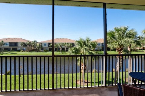 Copropriété à vendre à Bradenton, Floride: 2 chambres, 114.08 m2 № 1556774 - photo 6