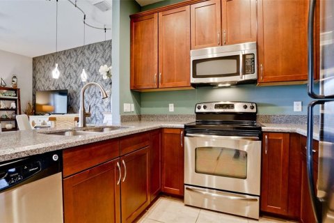 Copropriété à vendre à Bradenton, Floride: 2 chambres, 114.08 m2 № 1556774 - photo 16