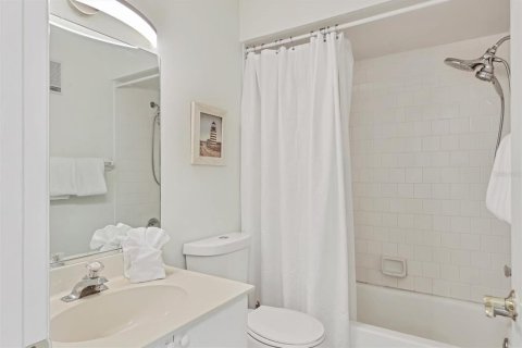Copropriété à vendre à Bradenton, Floride: 2 chambres, 101.82 m2 № 1801325 - photo 16