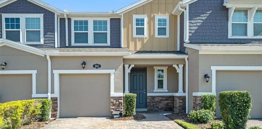 Townhouse in Lutz, Florida 3 bedrooms, 186.08 sq.m. № 1876050