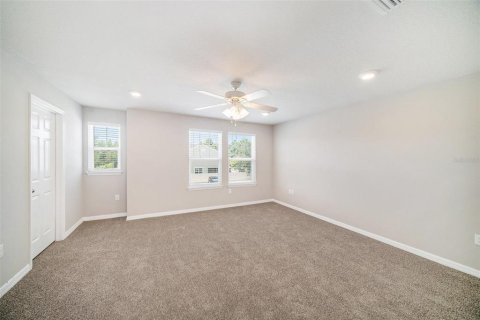 Townhouse in Lutz, Florida 3 bedrooms, 186.08 sq.m. № 1876050 - photo 10