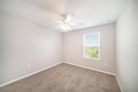 Townhouse in Lutz, Florida 3 bedrooms, 186.08 sq.m. № 1876050 - photo 13