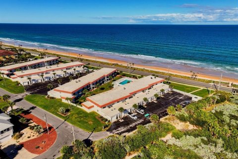 Townhouse in Flagler Beach, Florida 2 bedrooms, 110 sq.m. № 2420460 - photo 28