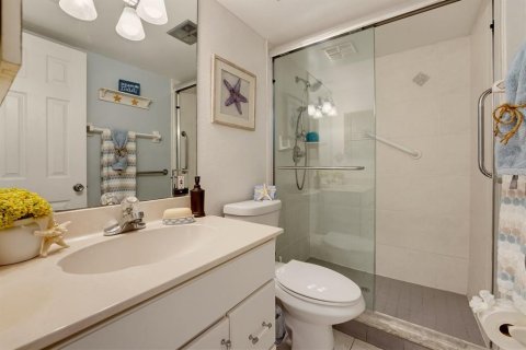 Townhouse in Flagler Beach, Florida 2 bedrooms, 110 sq.m. № 2420460 - photo 16