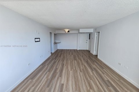 Condominio en venta en Miami Beach, Florida, 1 dormitorio, 93.83 m2 № 2152767 - foto 6