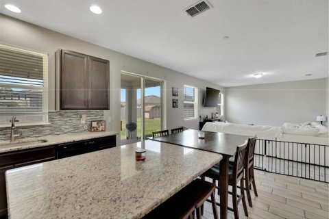 House in Riverview, Florida 5 bedrooms, 273.6 sq.m. № 1841365 - photo 11