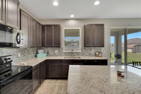 House in Riverview, Florida 5 bedrooms, 273.6 sq.m. № 1841365 - photo 6