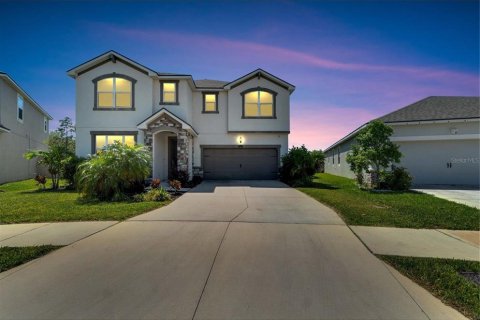 House in Riverview, Florida 5 bedrooms, 273.6 sq.m. № 1841365 - photo 5