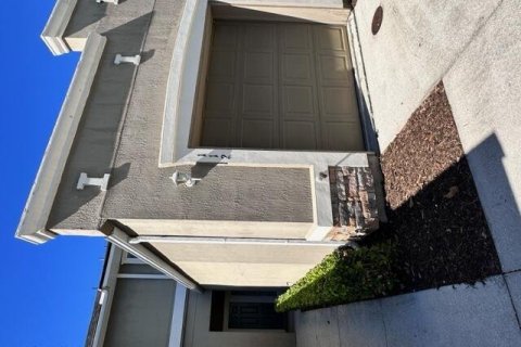 Casa en alquiler en St. Johns, Florida, 2 dormitorios, 139.54 m2 № 817958 - foto 1