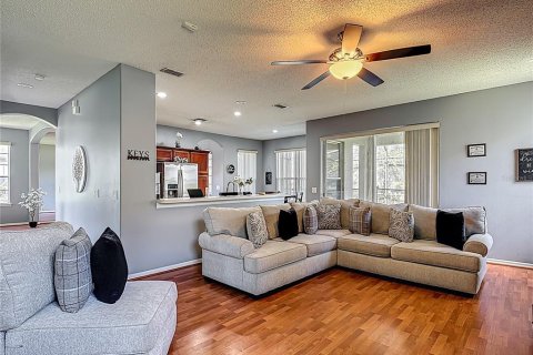 Villa ou maison à vendre à Kissimmee, Floride: 4 chambres, 284.37 m2 № 1791730 - photo 17