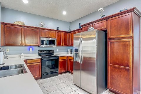 Villa ou maison à vendre à Kissimmee, Floride: 4 chambres, 284.37 m2 № 1791730 - photo 6