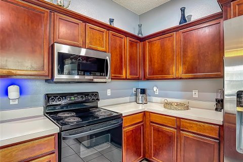 Villa ou maison à vendre à Kissimmee, Floride: 4 chambres, 284.37 m2 № 1791730 - photo 8
