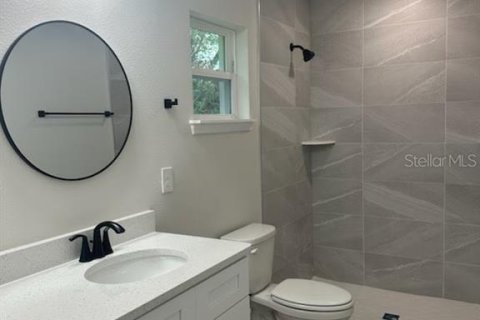 House in Orange City, Florida 3 bedrooms, 130.81 sq.m. № 1918266 - photo 20
