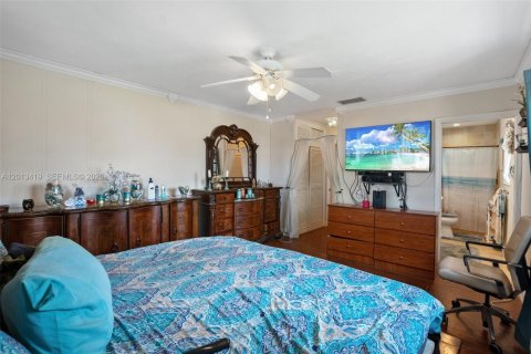 Casa en alquiler en Pembroke Pines, Florida, 4 dormitorios, 176.98 m2 № 2075789 - foto 11