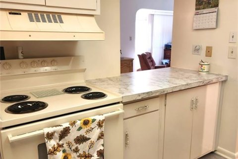 Condominio en alquiler en Ocala, Florida, 2 dormitorios, 119.19 m2 № 1769093 - foto 9