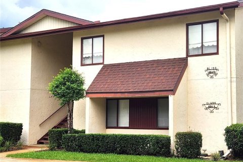 Condominio en alquiler en Ocala, Florida, 2 dormitorios, 119.19 m2 № 1769093 - foto 1