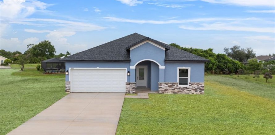 House in Sebring, Florida 3 bedrooms, 144.37 sq.m. № 1327241