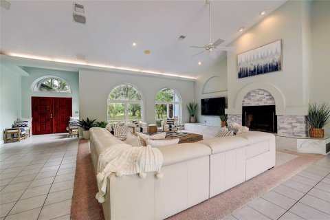 House in Venice, Florida 4 bedrooms, 331.66 sq.m. № 1644130 - photo 10