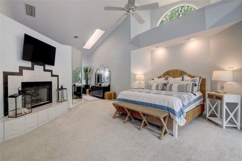 House in Venice, Florida 4 bedrooms, 331.66 sq.m. № 1644130 - photo 26