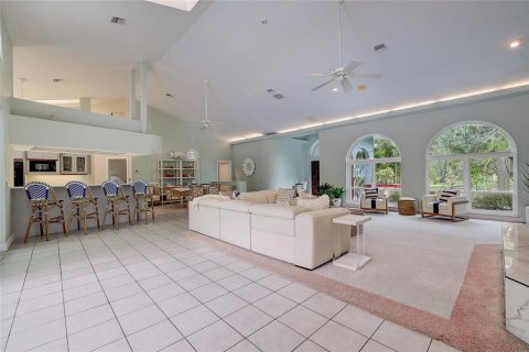House in Venice, Florida 4 bedrooms, 331.66 sq.m. № 1644130 - photo 12