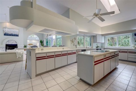 House in Venice, Florida 4 bedrooms, 331.66 sq.m. № 1644130 - photo 22