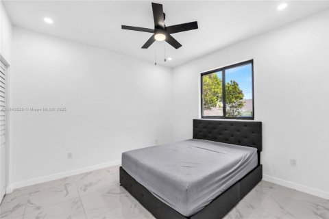 Villa ou maison à vendre à Pompano Beach, Floride: 3 chambres, 139.07 m2 № 1958472 - photo 21