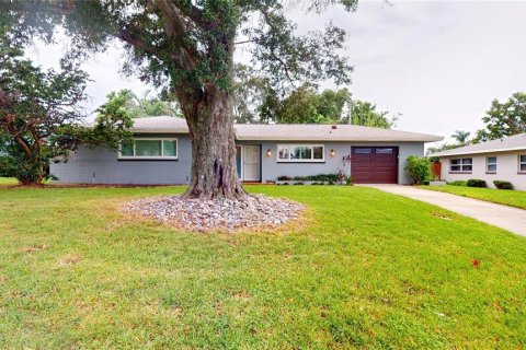 House in Largo, Florida 2 bedrooms, 97.92 sq.m. № 1903684 - photo 21