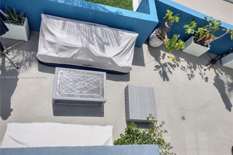 Condominio en alquiler en Miami Beach, Florida, 2 dormitorios, 134.24 m2 № 1889844 - foto 5