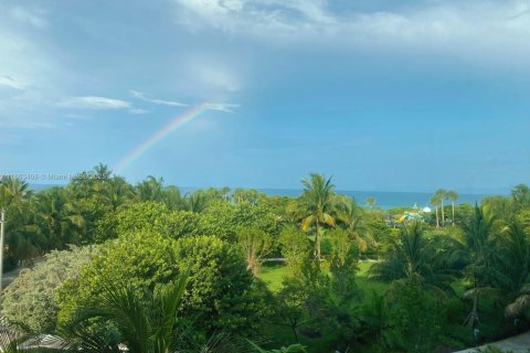 Condominio en alquiler en Miami Beach, Florida, 2 dormitorios, 134.24 m2 № 1889844 - foto 13