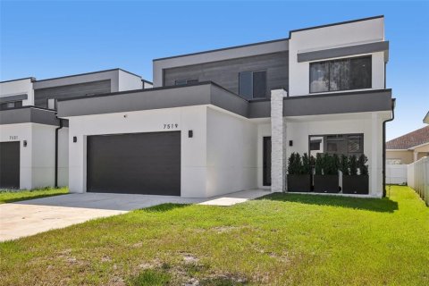 Villa ou maison à vendre à Tampa, Floride: 4 chambres, 213.95 m2 № 2223456 - photo 26