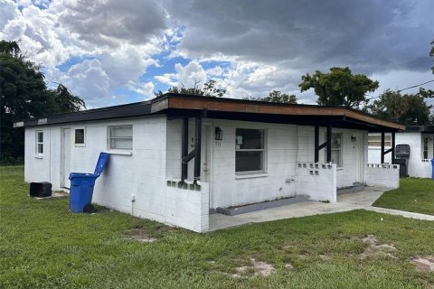 Commercial property in Tampa, Florida 1 bedroom, 107.4 sq.m. № 2366562