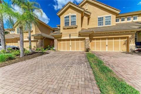 Townhouse in Sarasota, Florida 3 bedrooms, 168.9 sq.m. № 2206037 - photo 2