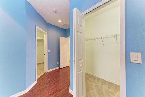 Townhouse in Sarasota, Florida 3 bedrooms, 168.9 sq.m. № 2206037 - photo 23