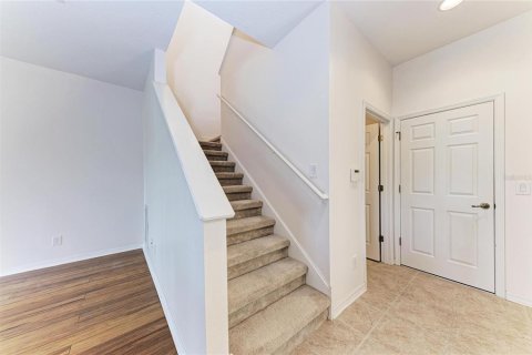 Townhouse in Sarasota, Florida 3 bedrooms, 168.9 sq.m. № 2206037 - photo 17