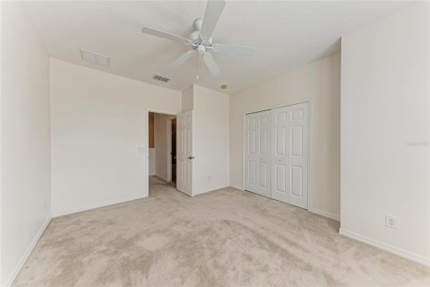 Townhouse in Sarasota, Florida 3 bedrooms, 168.9 sq.m. № 2206037 - photo 28