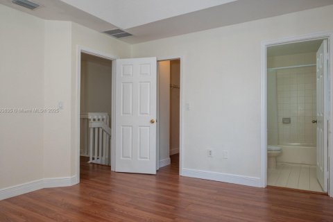 Condominio en alquiler en Homestead, Florida, 3 dormitorios, 120.96 m2 № 1956595 - foto 19