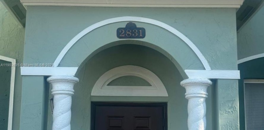 Condominio en Homestead, Florida, 3 dormitorios  № 1956595