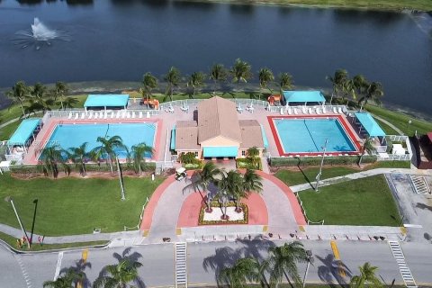 Condominio en alquiler en Homestead, Florida, 3 dormitorios, 120.96 m2 № 1956595 - foto 28