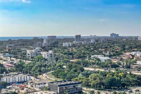 Снять в аренду кондоминиум в Майами, Флорида 2 спальни, 112.6м2, № 1929581 - фото 16