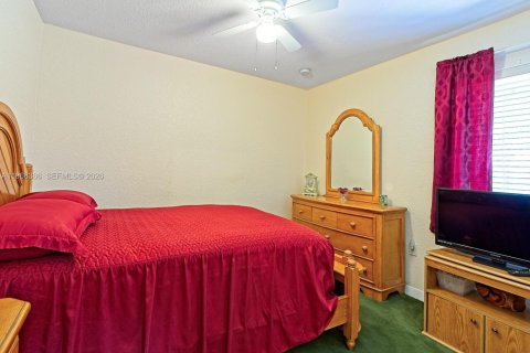 Casa en venta en Miami, Florida, 3 dormitorios, 144.18 m2 № 2031683 - foto 20