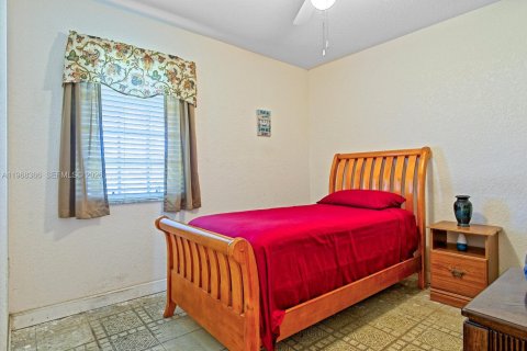 Casa en venta en Miami, Florida, 3 dormitorios, 144.18 m2 № 2031683 - foto 18