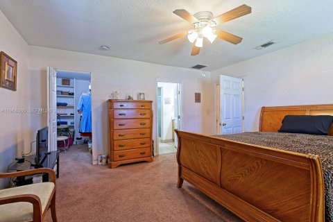 Casa en venta en Miami, Florida, 3 dormitorios, 144.18 m2 № 2031683 - foto 15