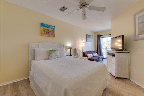 Copropriété à vendre à Bradenton Beach, Floride: 2 chambres, 89.37 m2 № 1634476 - photo 16
