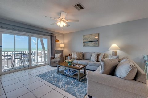 Copropriété à vendre à Bradenton Beach, Floride: 2 chambres, 89.37 m2 № 1634476 - photo 3