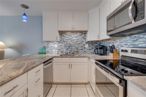 Copropriété à vendre à Bradenton Beach, Floride: 2 chambres, 89.37 m2 № 1634476 - photo 10