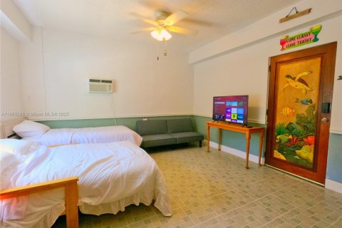 Снять в аренду коммерческую недвижимость в Ки-Ларго, Флорида 74.32м2, № 1945149 - фото 8