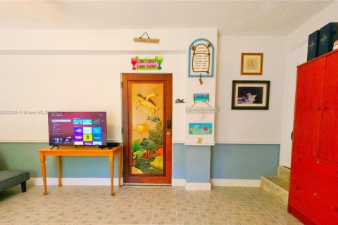 Снять в аренду коммерческую недвижимость в Ки-Ларго, Флорида 74.32м2, № 1945149 - фото 13