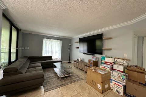 Снять в аренду кондоминиум в Коконат Крик, Флорида 2 спальни, 90.49м2, № 1977596 - фото 7